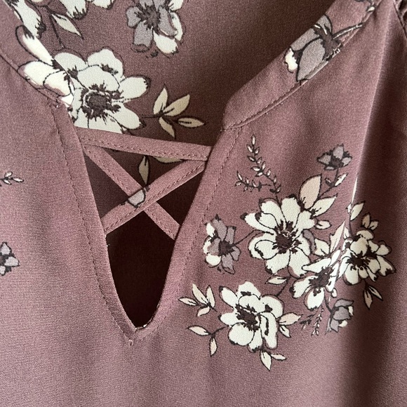 Maurice’s top - Grayish Purple Size Small - Picture 3 of 7